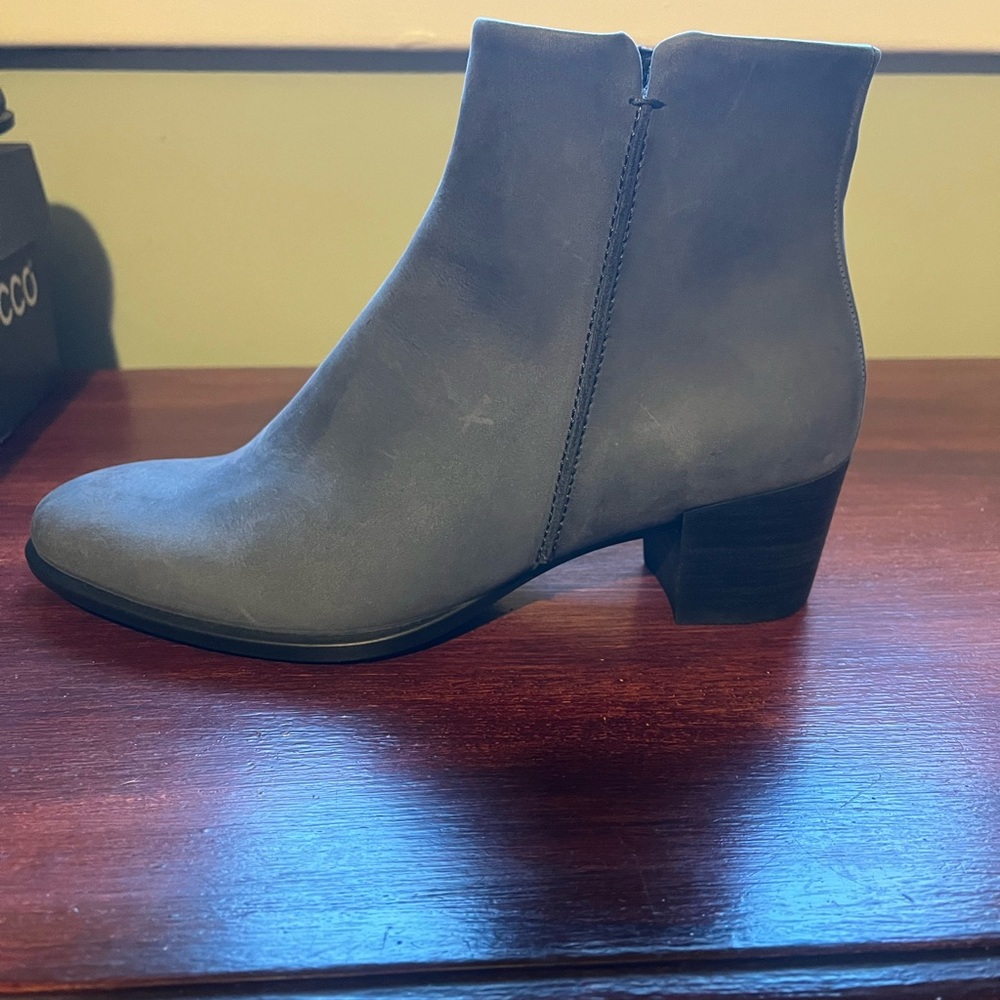 Ecco Blue Suede ankle boots. Brand New Condition. Never worn.